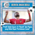 Profil Yakob Sayuri: Si “Bionik” dari Papua yang Bikin Repot Pertahanan Lawan